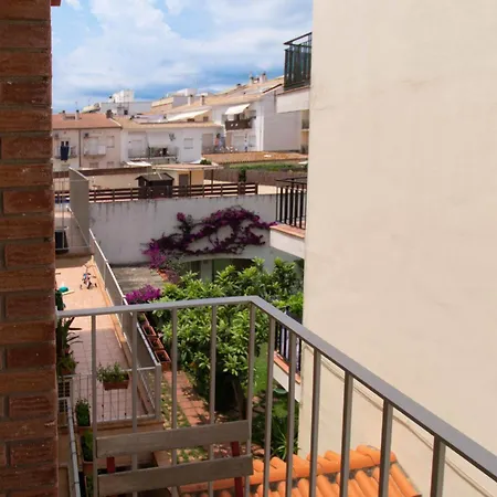 Sand Bay Beach Duplex Apartment Girona