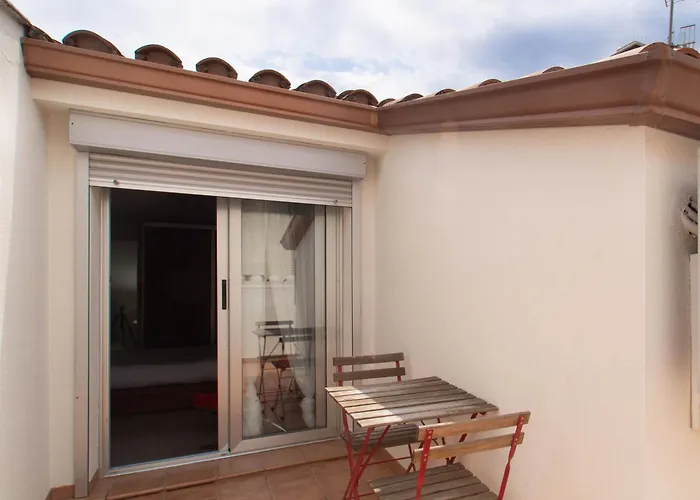 Sand Bay Beach Duplex * Girona